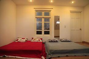 Hoai Huong Homestay