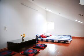 Hoai Huong Homestay