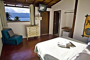 Pousada Isola Bella - Sobre o Mar