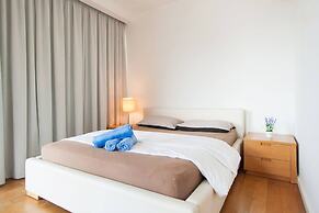 Bintang Fairlane Home