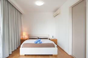 Bintang Fairlane Home