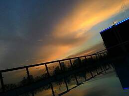 Bintang Fairlane Home