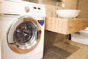 Bintang Fairlane Home