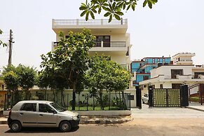 OYO 595 Hotel Aravali View