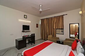 OYO 595 Hotel Aravali View