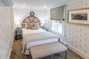 Serenity Inn Newport