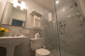 Serenity Inn Newport