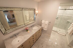 Serenity Inn Newport