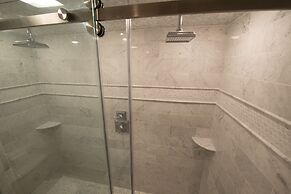 Serenity Inn Newport