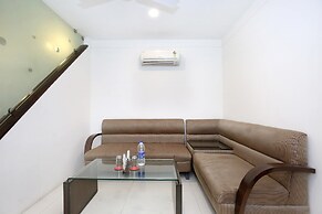 OYO 1496 Hotel Sky 5