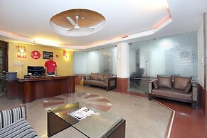 OYO 1496 Hotel Sky 5