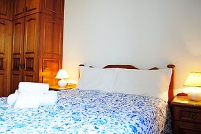 Apartamento Pedras Brancas 016