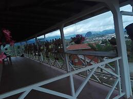 LookOut Lodge Mirador de Guatape
