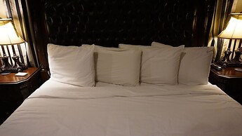 Arrowhead Manor Bed & Breakfast Inn & Event Center