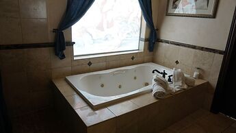 Arrowhead Manor Bed & Breakfast Inn & Event Center