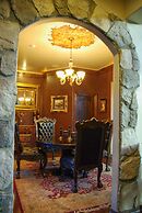 Arrowhead Manor Bed & Breakfast Inn & Event Center