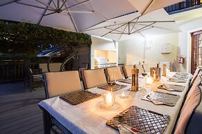 The Browns' Luxury Guest Suites