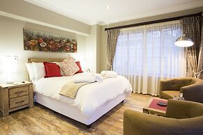 The Browns' Luxury Guest Suites