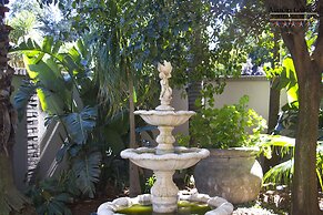 Airport Garden Boutique Hotel