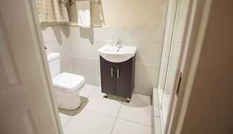 Airport Garden Boutique Hotel