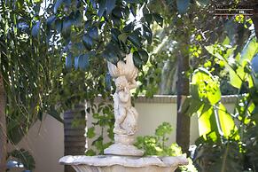 Airport Garden Boutique Hotel