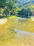 Reserva do Sahy, Condado