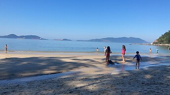 Reserva do Sahy, Condado