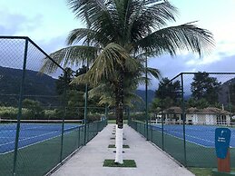 Reserva do Sahy, Condado
