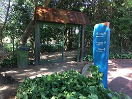 Reserva do Sahy, Condado