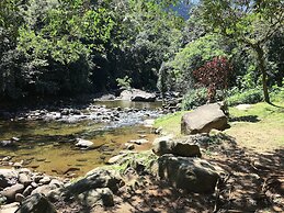 Reserva do Sahy, Condado