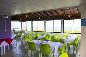 Hotel On Vacation Magic Hill