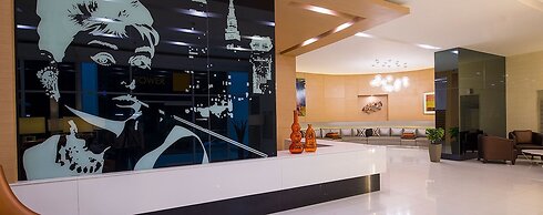 M Place at Abs by Noemi