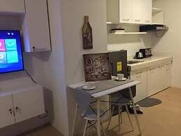 M Place at Abs by Noemi