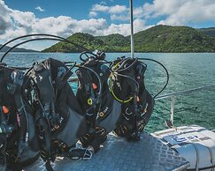 Coral Sea Dreaming Dive and Sail
