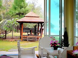 Aow Noi Sea View Resort