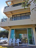 Aow Noi Sea View Resort