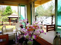 Aow Noi Sea View Resort