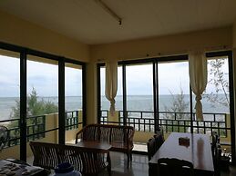 Aow Noi Sea View Resort