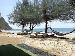 Aow Noi Sea View Resort