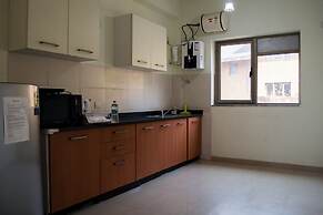 4BHK by Tripvillas Holiday Homes