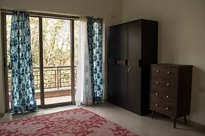 4BHK by Tripvillas Holiday Homes
