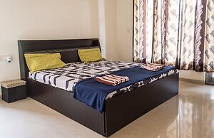 4BHK by Tripvillas Holiday Homes