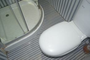 Mac Dove Lounge & Suites ltd