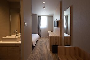 Y's Cabin & Hotel Naha Kokusai Dori