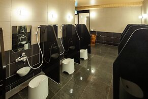 Y's Cabin & Hotel Naha Kokusai Dori