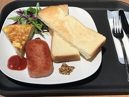 Y's Cabin & Hotel Naha Kokusai Dori