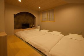 Y's Cabin & Hotel Naha Kokusai Dori