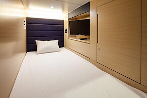 Y's Cabin & Hotel Naha Kokusai Dori