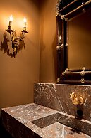 Cabosse, Suites & Spa
