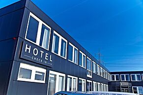 Road House Hotel